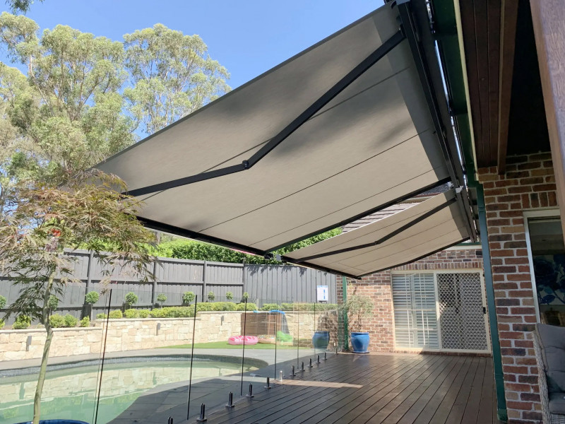 Behúzható napellenző Behúzható napellenző